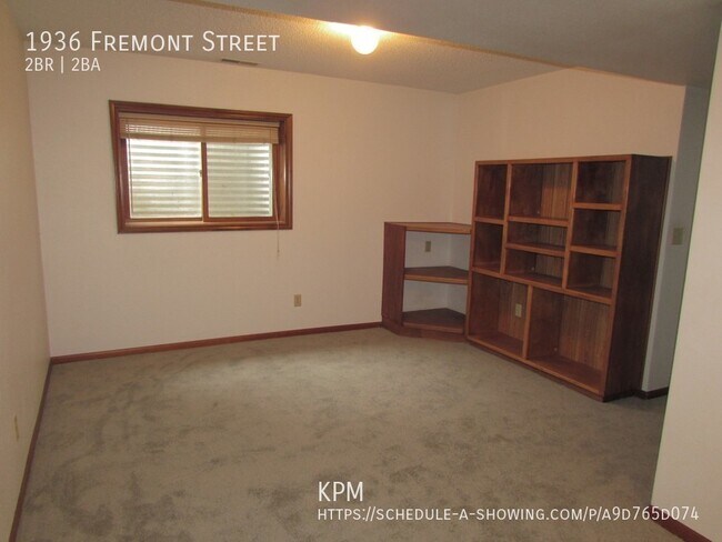 Building Photo - 3 BEDROOM | 2 BATH | DUPLEX | WEST