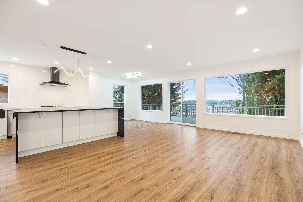 Foto principal - 4403 Powell Pl S