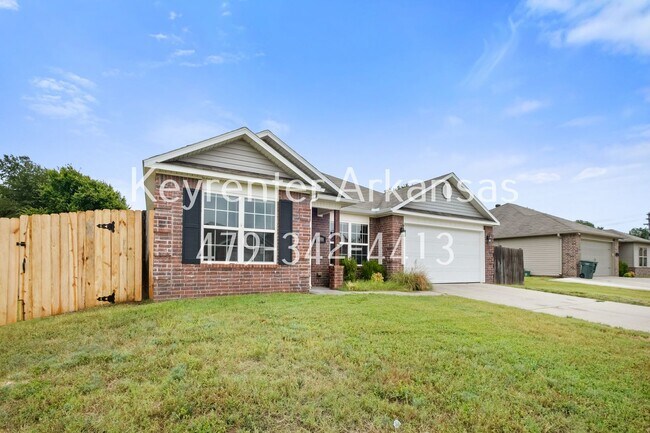 Foto del edificio - Gorgeous 4 bedroom home!