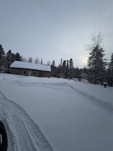 Building Photo - 2824 E 3 Mile Rd