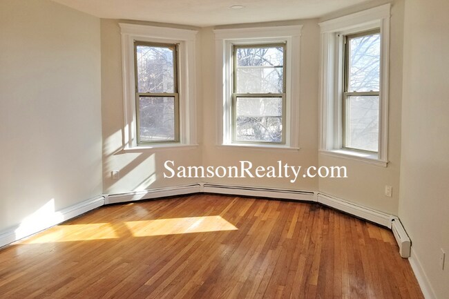 Foto del edificio - 1673 Commonwealth Ave