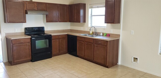 Foto del edificio - 1119 Desert Oasis Ln