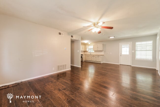 Foto del edificio - 506 E Hickory St