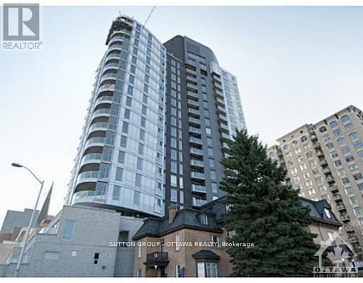 Building Photo - 428 Sparks St.