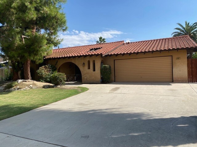 Foto del edificio - 6405 Landfair Dr