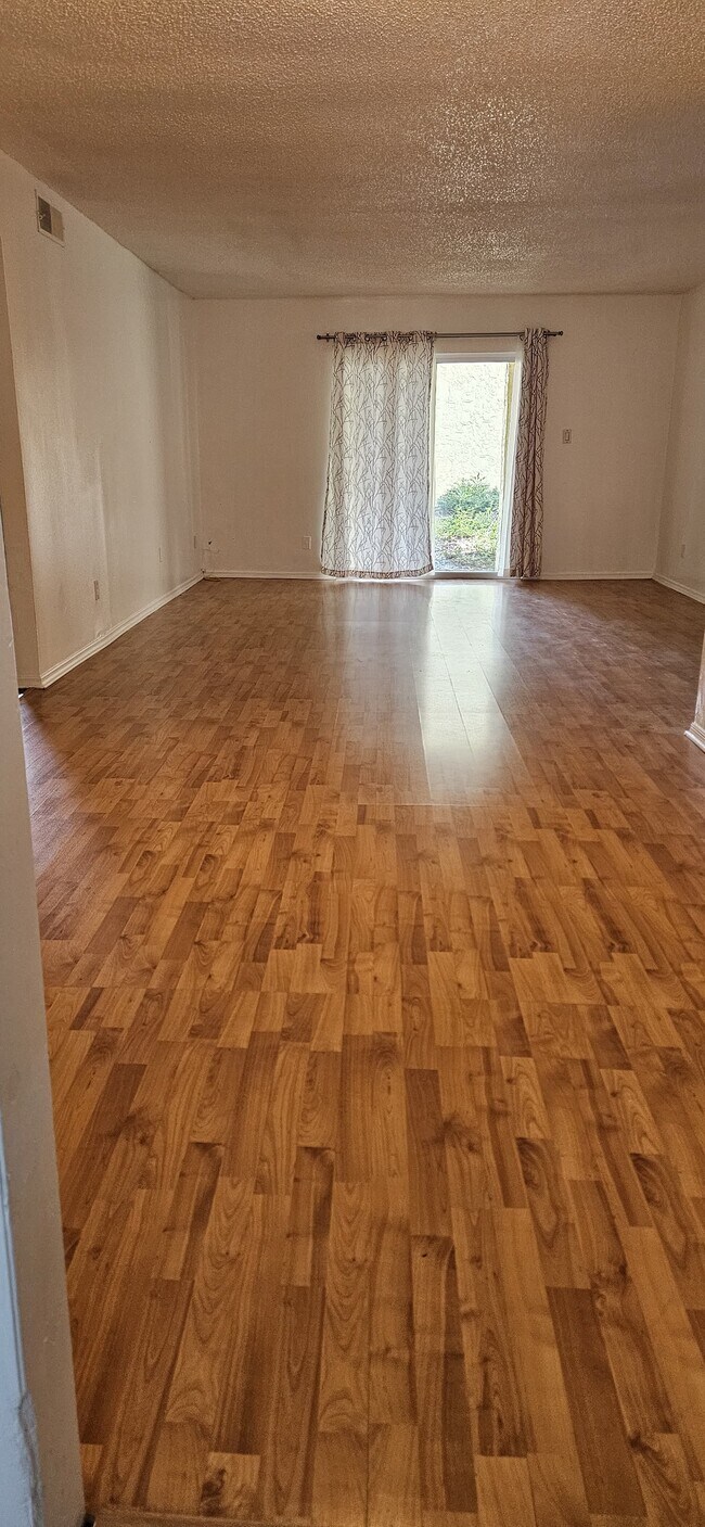 Foto del edificio - 7529 Abonado Rd
