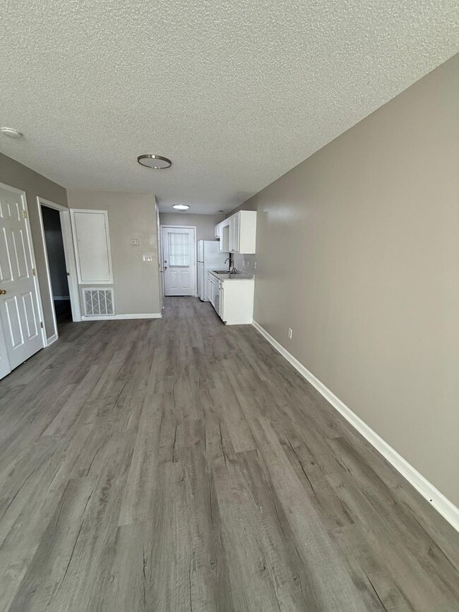 NOW AVAILABLE – 2-Bedroom, 2-Bath Home in ... - NOW AVAILABLE – 2-Bedroom, 2-Bath Home in ...