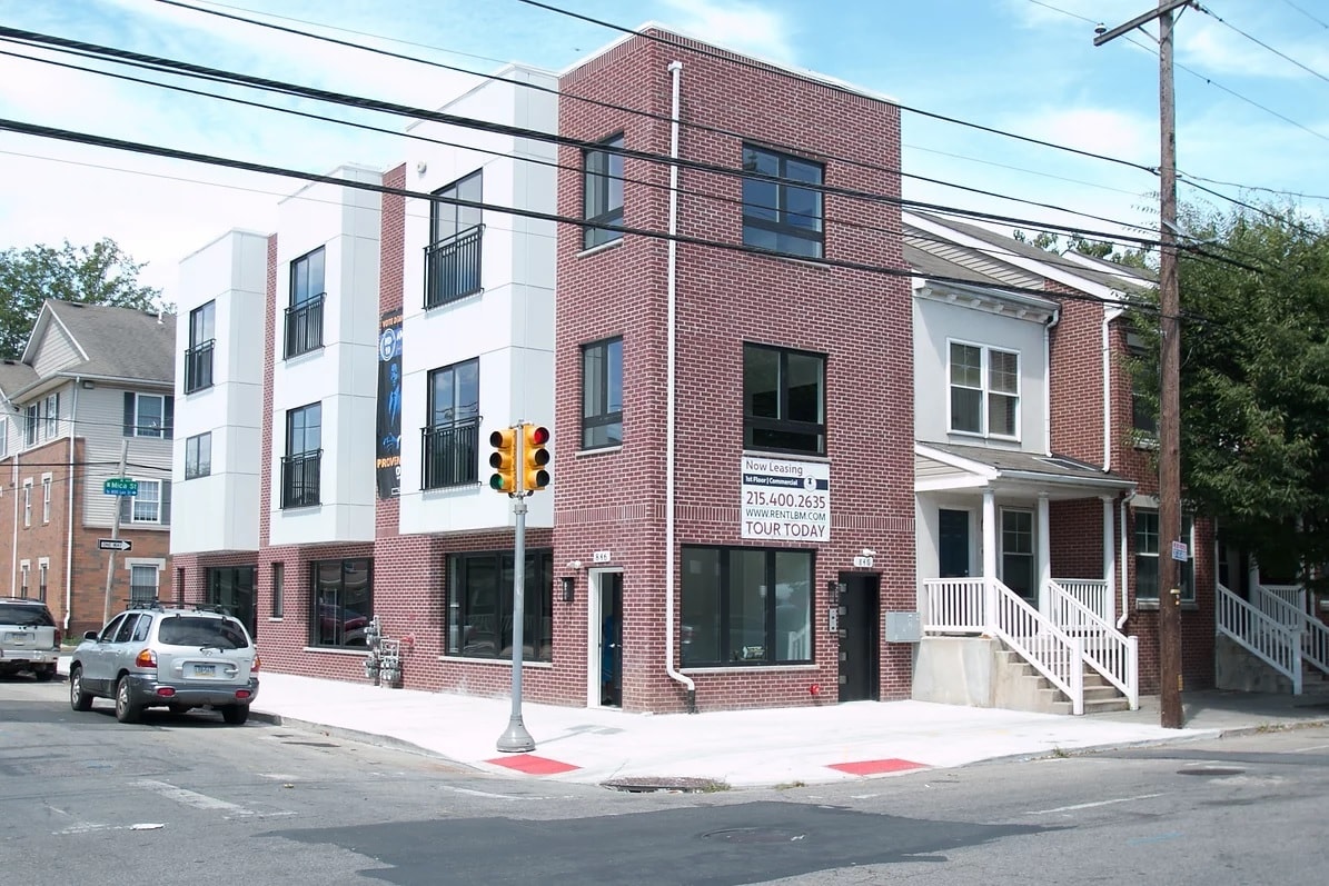 Primary Photo - 846 N 44th St