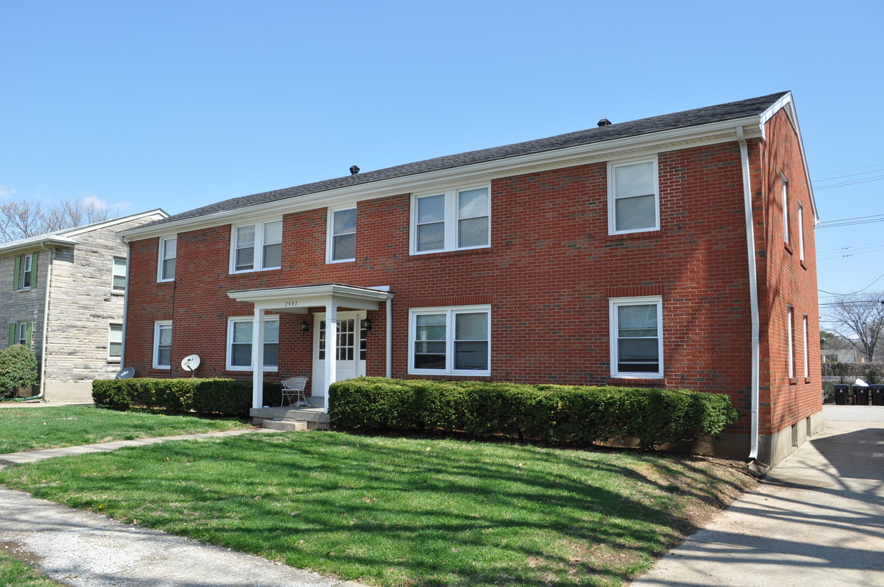 Foto principal - 2907 Abigail Dr