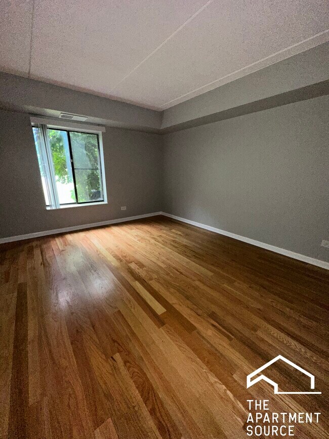 Foto del edificio - 525 N Quentin Rd