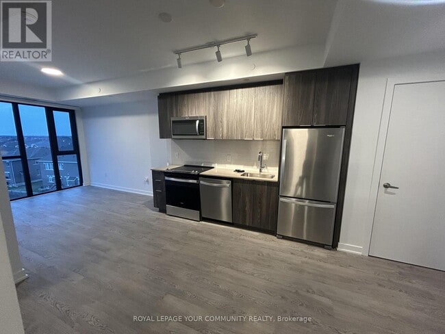 Building Photo - 720 Whitlock Ave