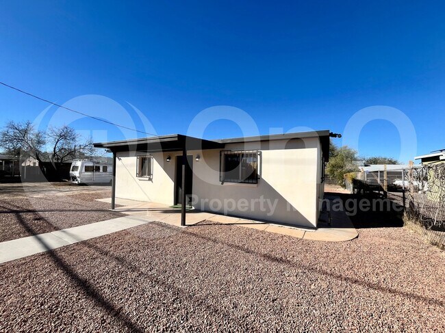 Foto del edificio - 1416 S Highland Ave