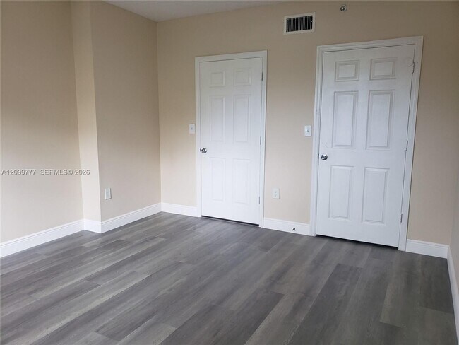 Foto del edificio - 231 SW 116th Ave