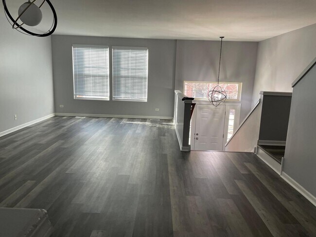 Foto del edificio - 416 Conservatory Ln