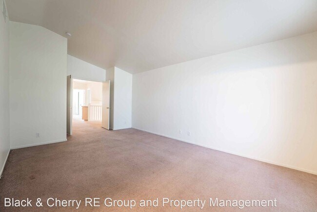 Building Photo - 5 br, 2.5 bath House - 7516 Fencerow St.