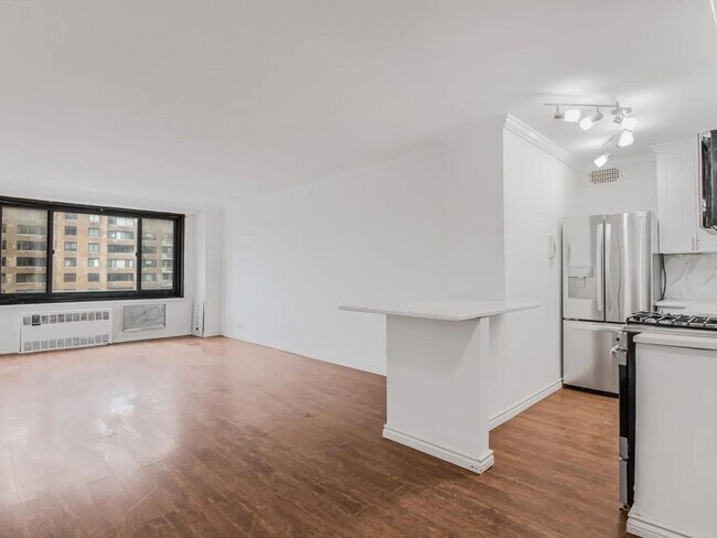 Foto del edificio - 185 Hall St