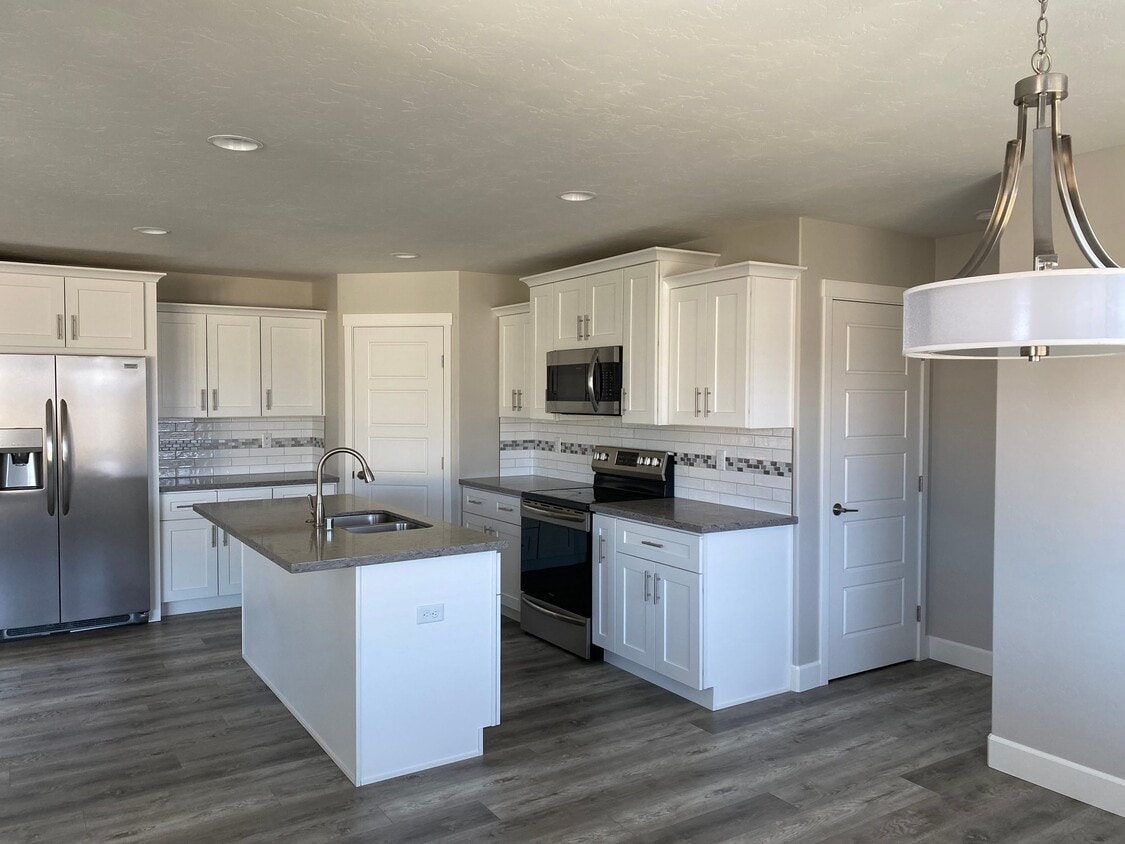 Building Photo - 4410 Kitimat Ln