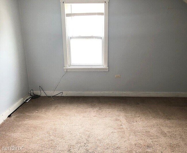 Building Photo - 3 br, 1 bath House - 115 Cinder Street