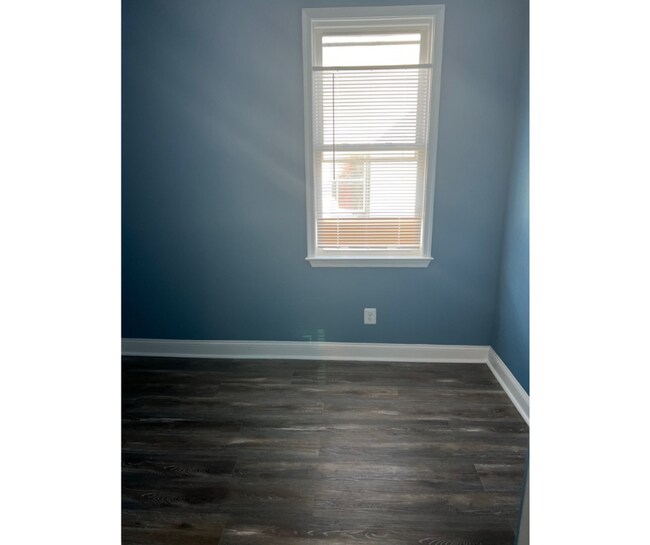 Foto del edificio - 3010 Virginia Ave