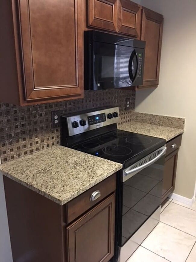 Foto del edificio - 2/2 Beutiful Condo at Hidden Springs - Dow...