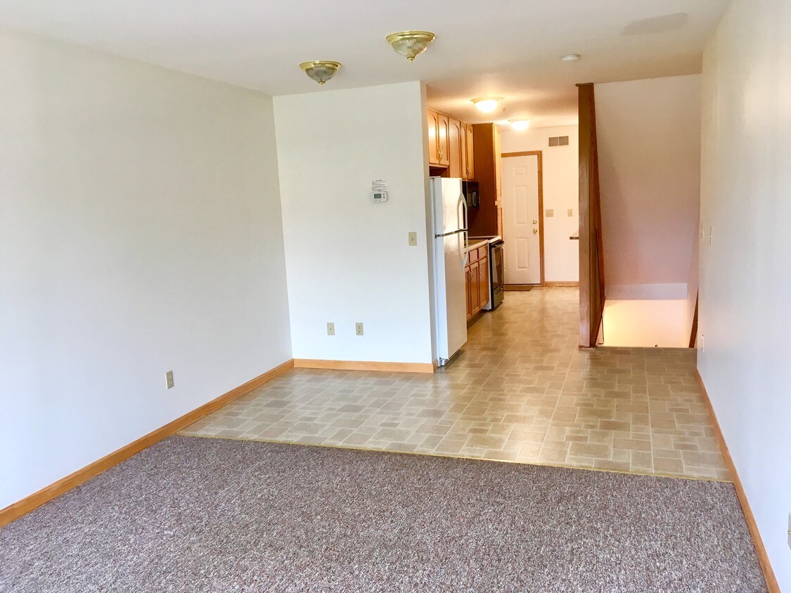 Foto principal - 288 N Courtland St