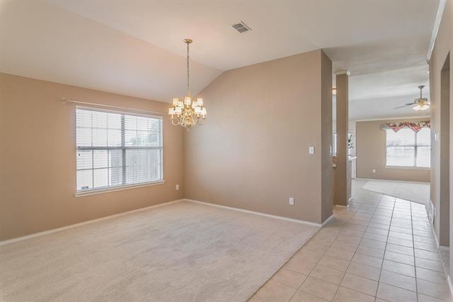 Foto del edificio - 8301 Clearbrook Dr