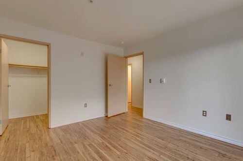 Building Photo - 1119 1st Ave