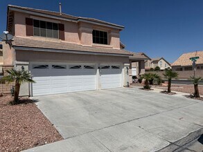 Building Photo - 7944 Bonaventure Dr