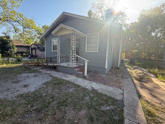 Building Photo - 3516 Penton St