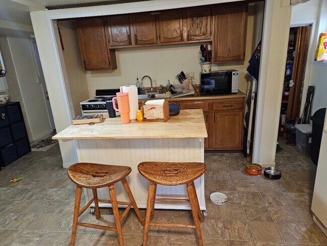 Cocina dos - 603 W Green St