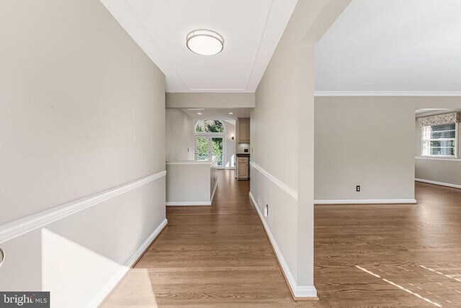 Foto del edificio - 3867 Chesterbrook Rd