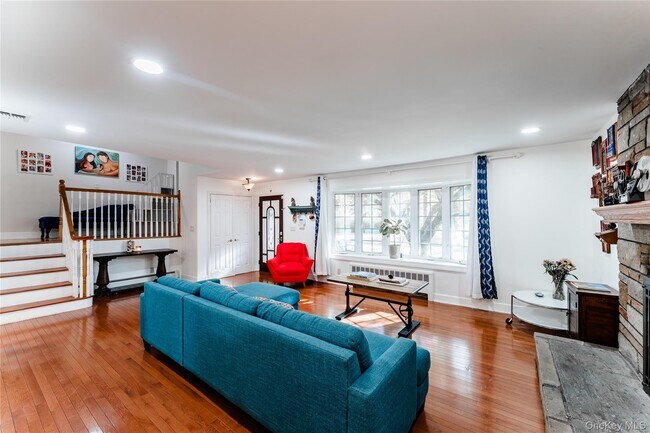 Foto del edificio - 575 Cornwell Ave