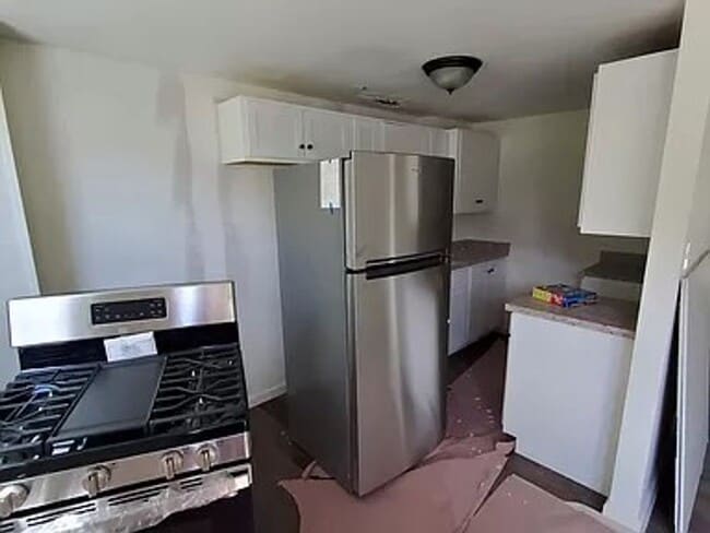 Building Photo - 3 Bedroom 1.5 Bath