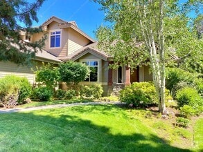 Building Photo - 19409 Ironwood Cir
