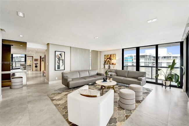 Foto del edificio - 19667 Turnberry Way