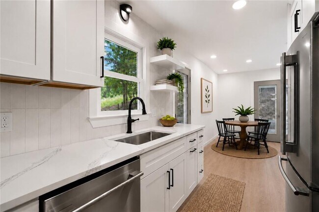 Foto del edificio - 26 Ridgeview Ct