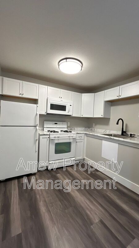 Foto del edificio - 877 N 26th St