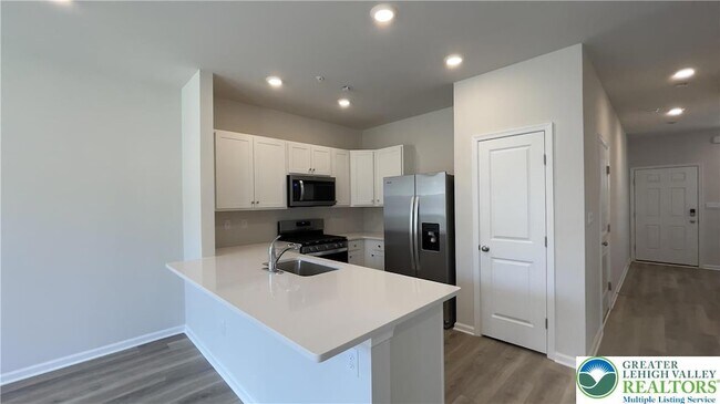 Foto del edificio - 1248 Martin Rd