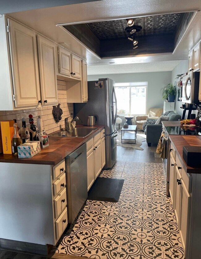 Foto del edificio - 779 S Youngfield Ct