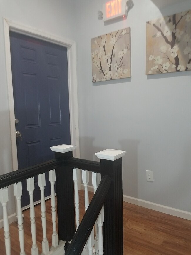 Building Photo - The Adams Apartments