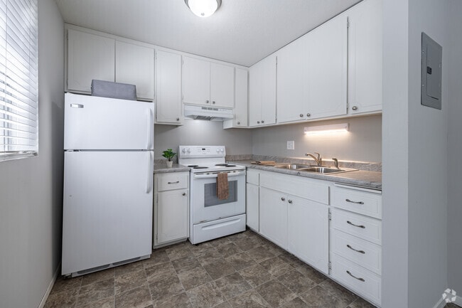 Interior Photo - Brewster Place
