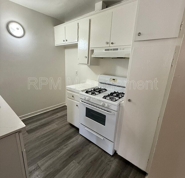 Foto del edificio - 6645 Etiwanda Ave