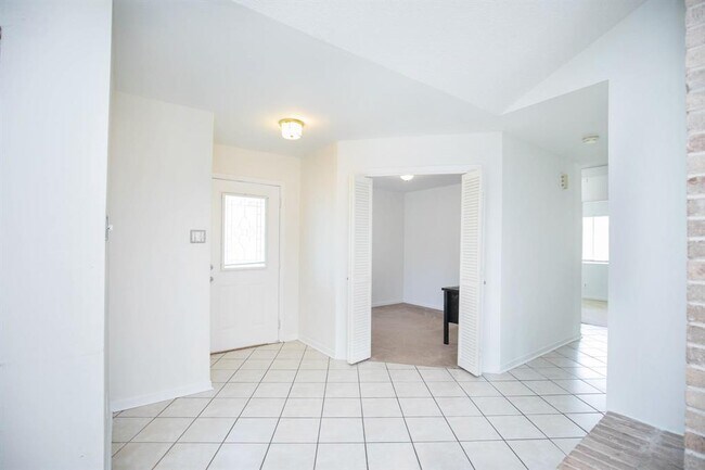 Foto del edificio - 2907 Garden Ln
