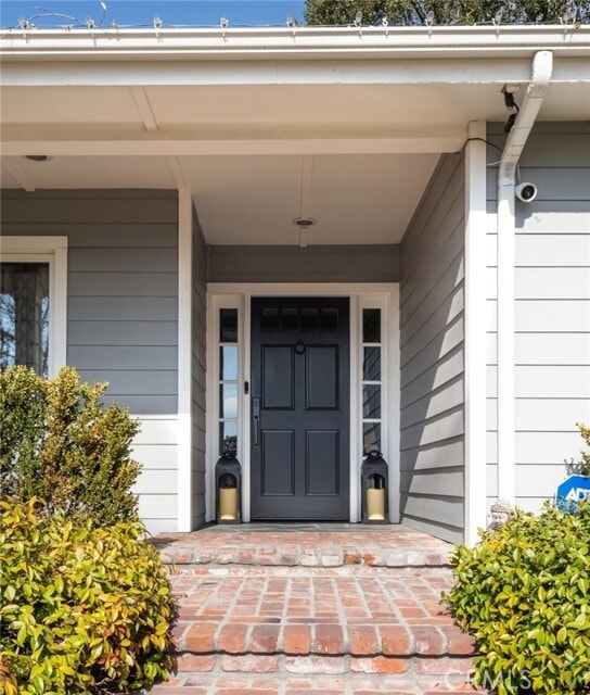 Building Photo - 5433 Castle Knoll Rd