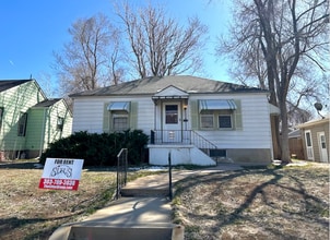 Building Photo - 2410 S Williams St