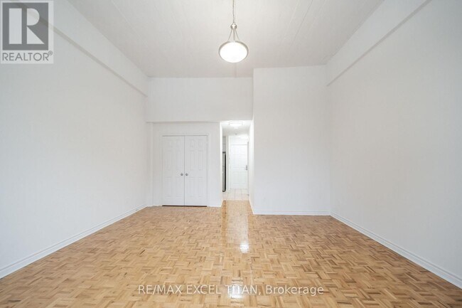 Photo du bâtiment - 1401 Dupont St