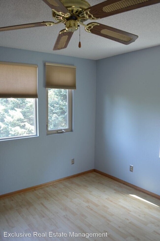 Foto del edificio - 3 br, 2 bath House - 1336 Carlyle Street