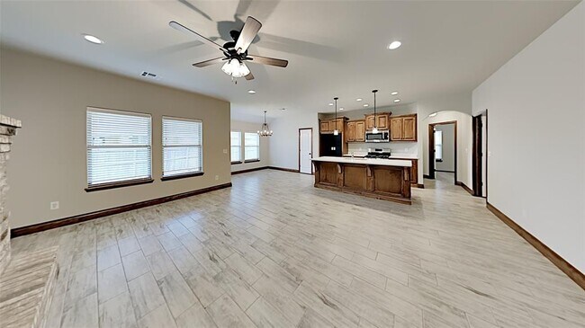 Building Photo - 7044 Hidden Trail Ln