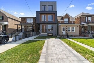 Building Photo - 531-531 Delaware Ave N