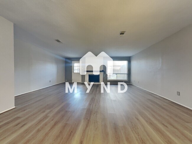 Building Photo - 6652 Montauk Dr #1/214